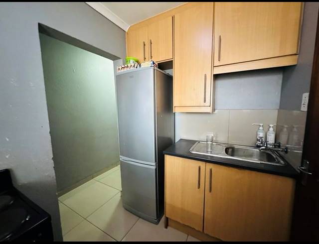 6 BEDROOM HOUSE FOR SALE IN NATURENA